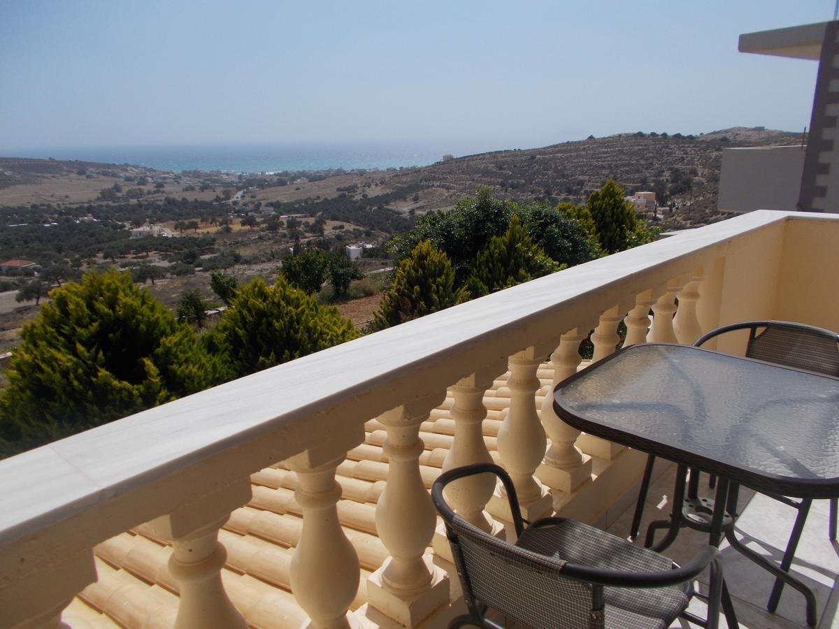 Knossos Apartments Kalamaki  Eksteriør bilde
